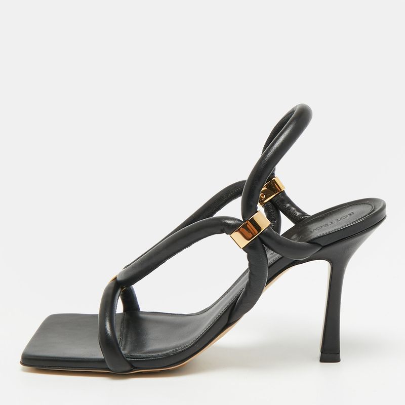 Bottega Veneta Stretch Size 39 Black Leather Slingback Sandals